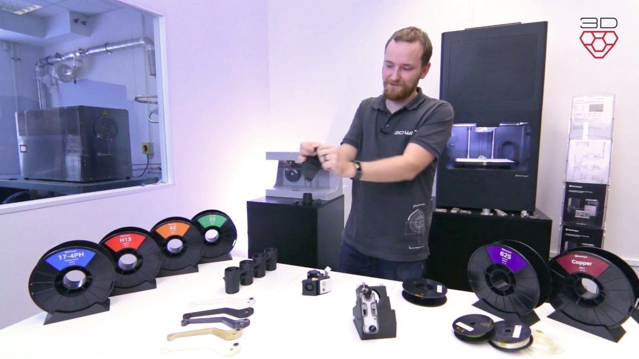 3D tisk pevných kompozitů a kovů Markforged