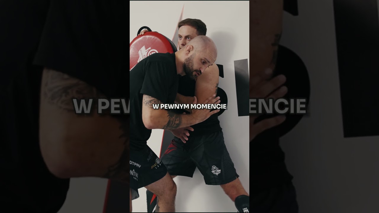Dopychamy. Schodzimy na d&oacute;ł. Łokieć. | Nowy odcinek MMA Skills x techniki MMA