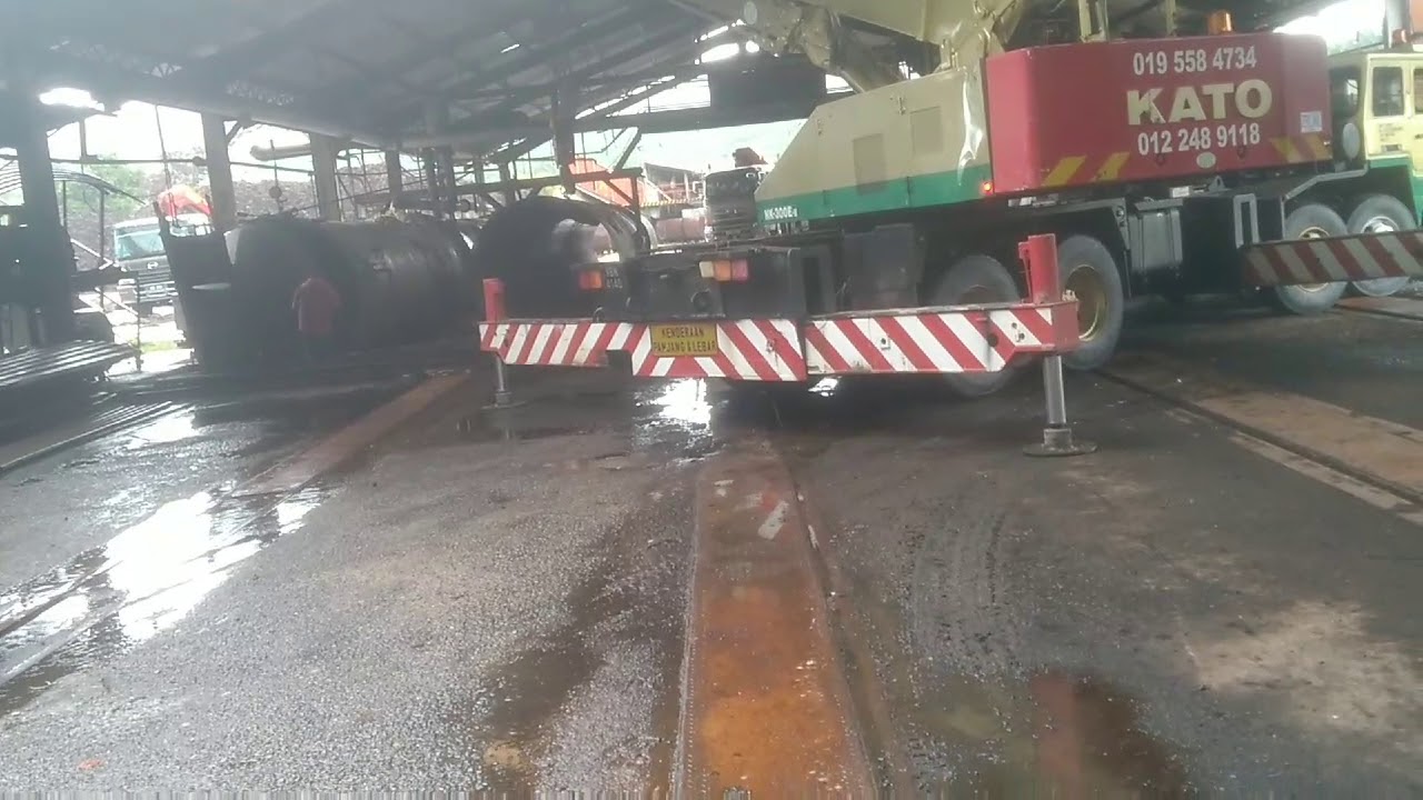 Kren Kato 30tan : Mencabut Boiler Kilang Sawit