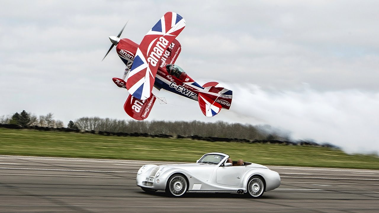Morgan Aero 8 vs Muscle Biplane