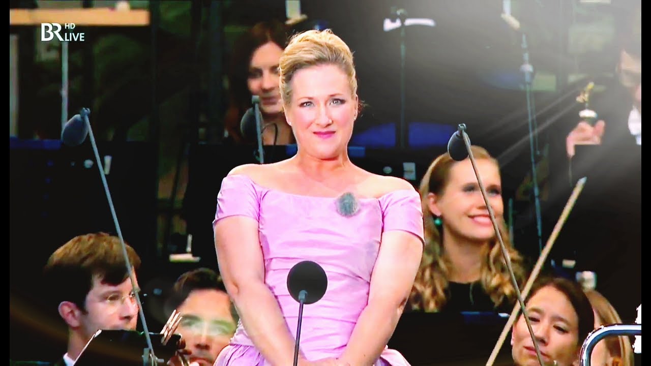 OPERA PLANET Diana Damrau “Je ris de voir si belle