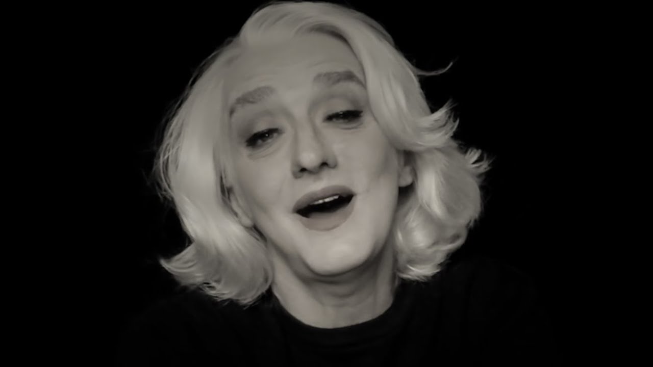 ORA CANTO IO :)