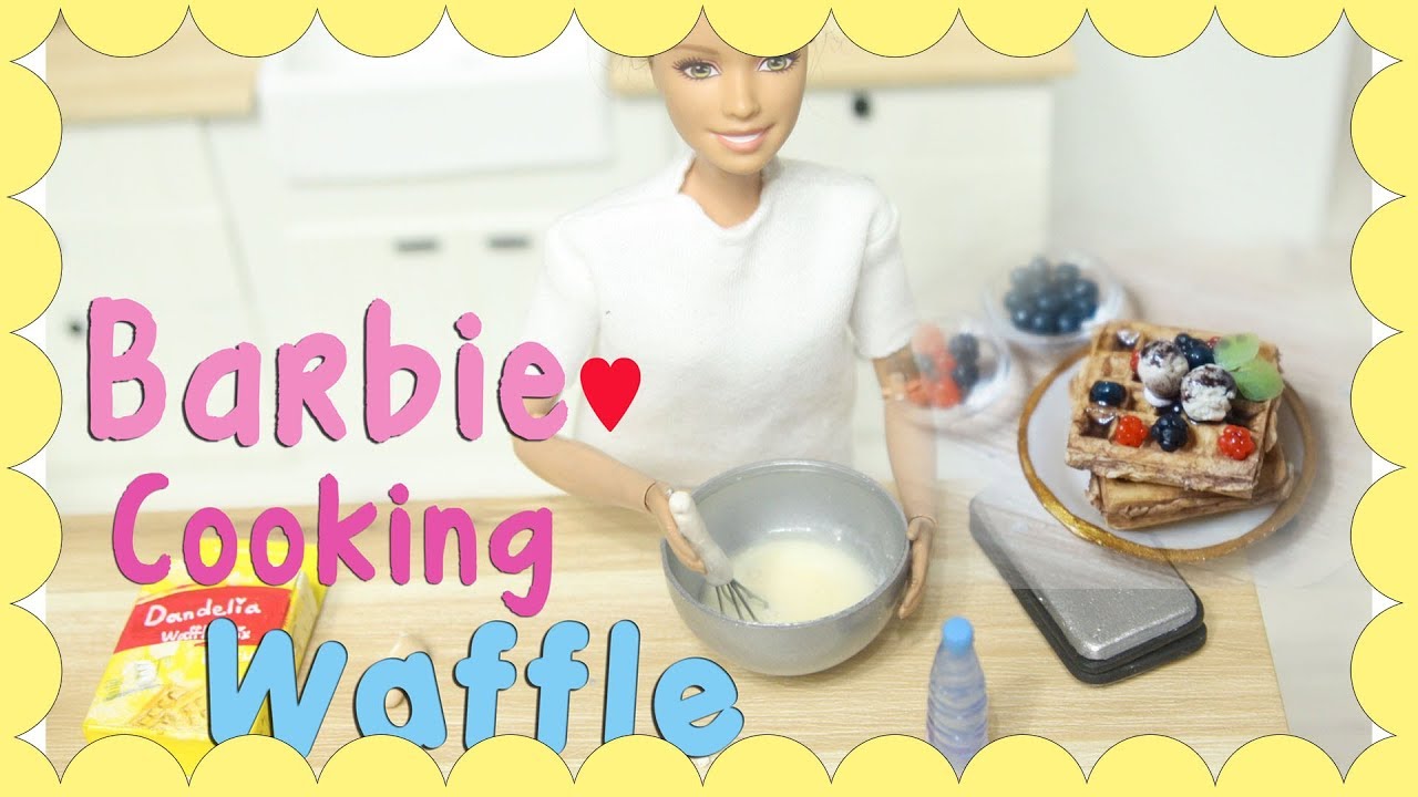 Miniature cooking : Waffle (Barbie doll stop motion)