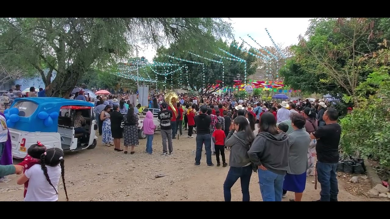  Banda la Mariscalence en la calenda Mariscala de Juarez Oax. 