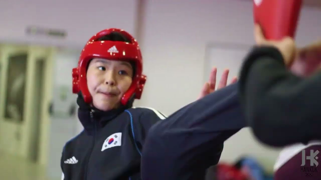 CHINA MURAKAMI deportista de Japón /Hankuk International School