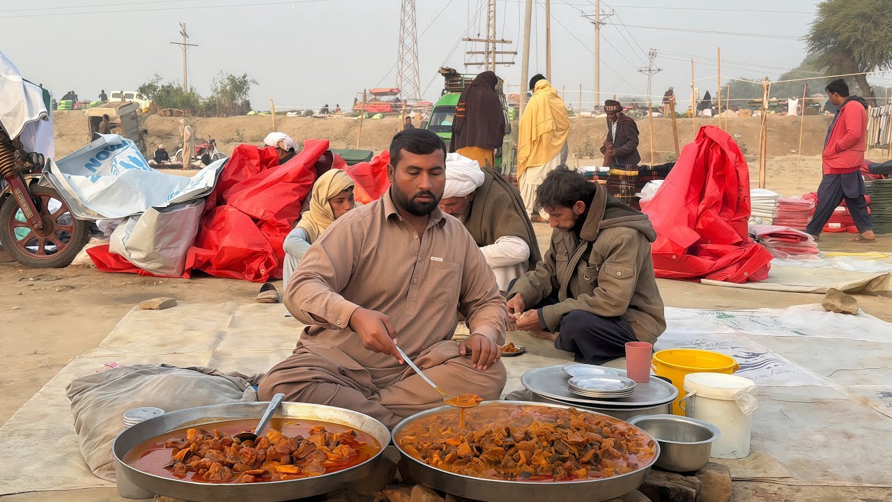80/rupess Selling Ojhri in Road Side 😍 | Pakistan | Street Food boss ❤️| Ojhri recip l kot Chutta l😘