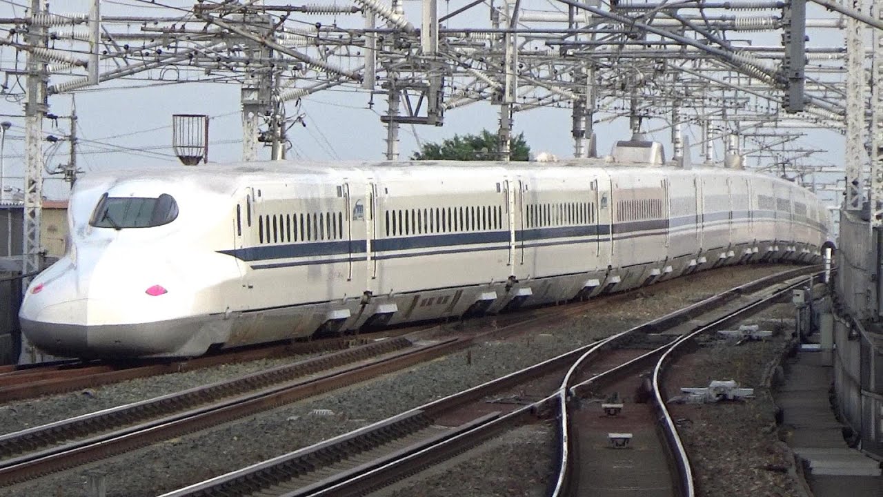 【Japan Trains】Record the Tokaido Shinkansen passing at high speed at Toyohashi Station