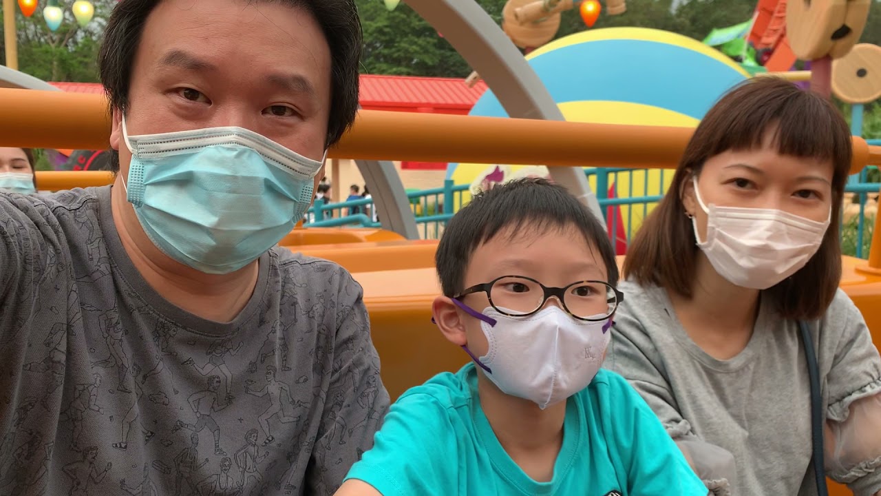 迪士尼轉轉彈弓狗