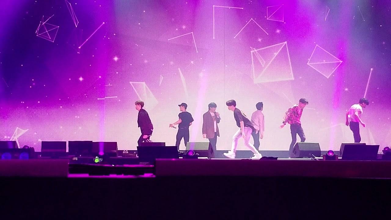 GOT7 EYES ON YOU 2018 TOUR IN LA - YOU ARE AND NEVER EVER