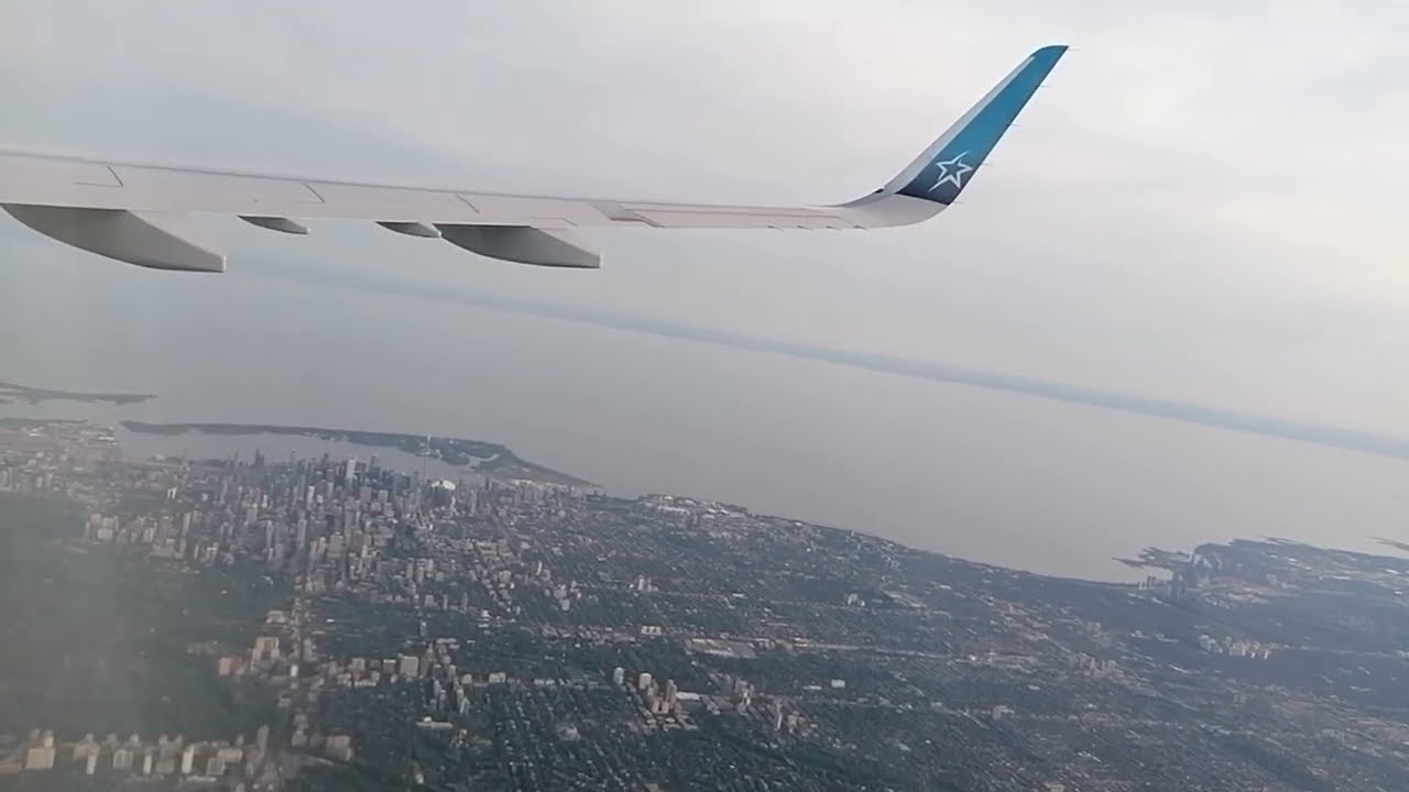 AIRBUS A330 - AIR TRANSAT/ take off from Montréal (YUL) to Paris (CDG3) 24 may 2022
