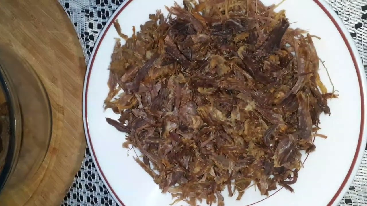 Preparación del tradicional pisillo de Chiguire