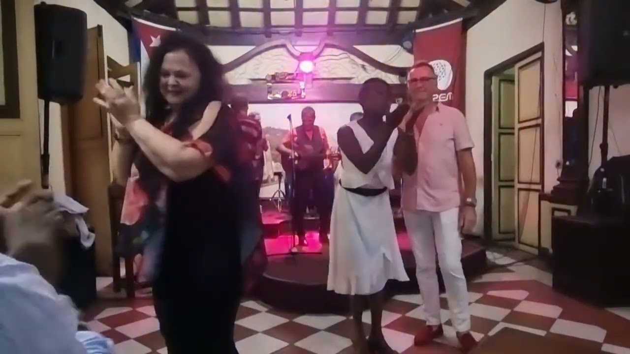 NOCHE EN CASA DE LA TROVA - SANTIAGO DE CUBA