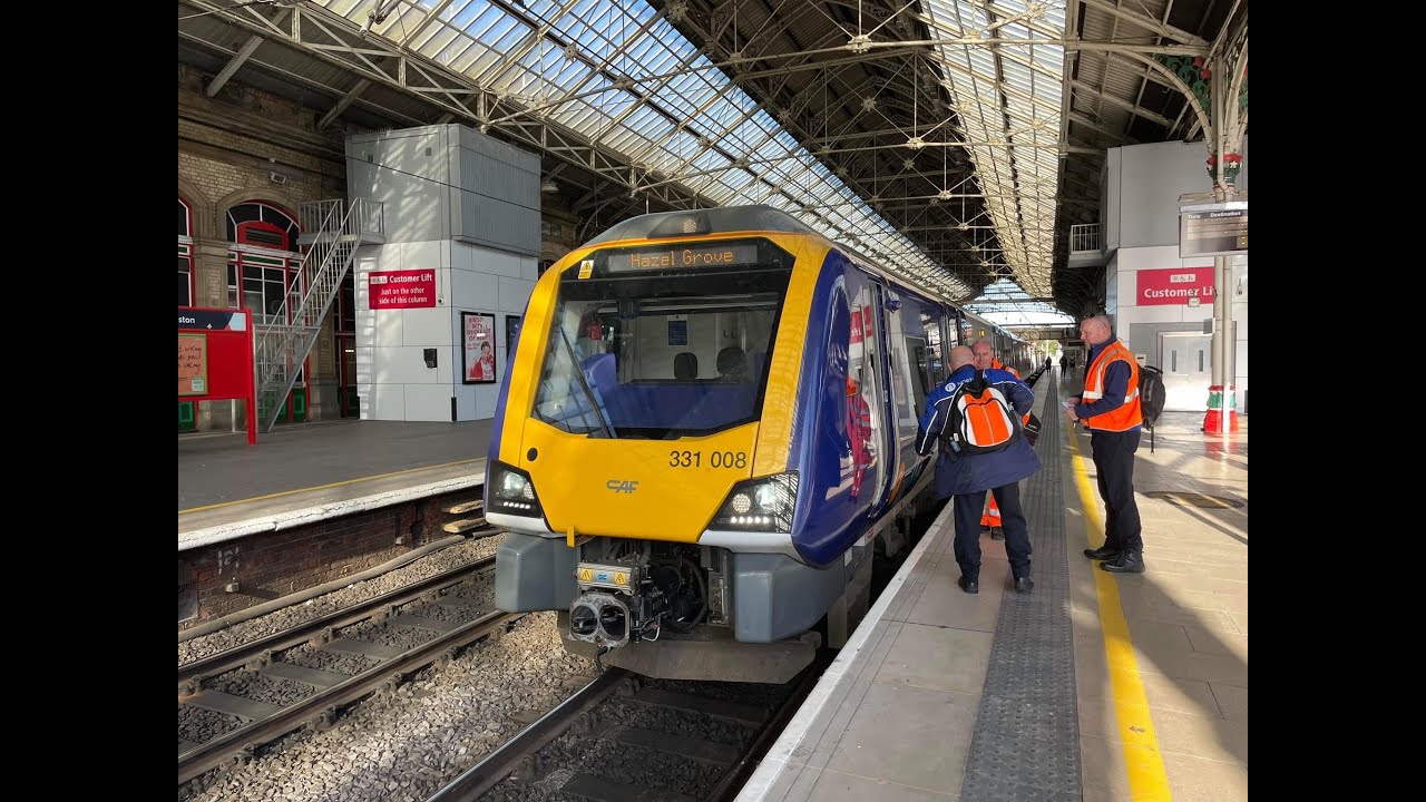 Northern 331 Trains - Blackpool North to Preston Rail Ride