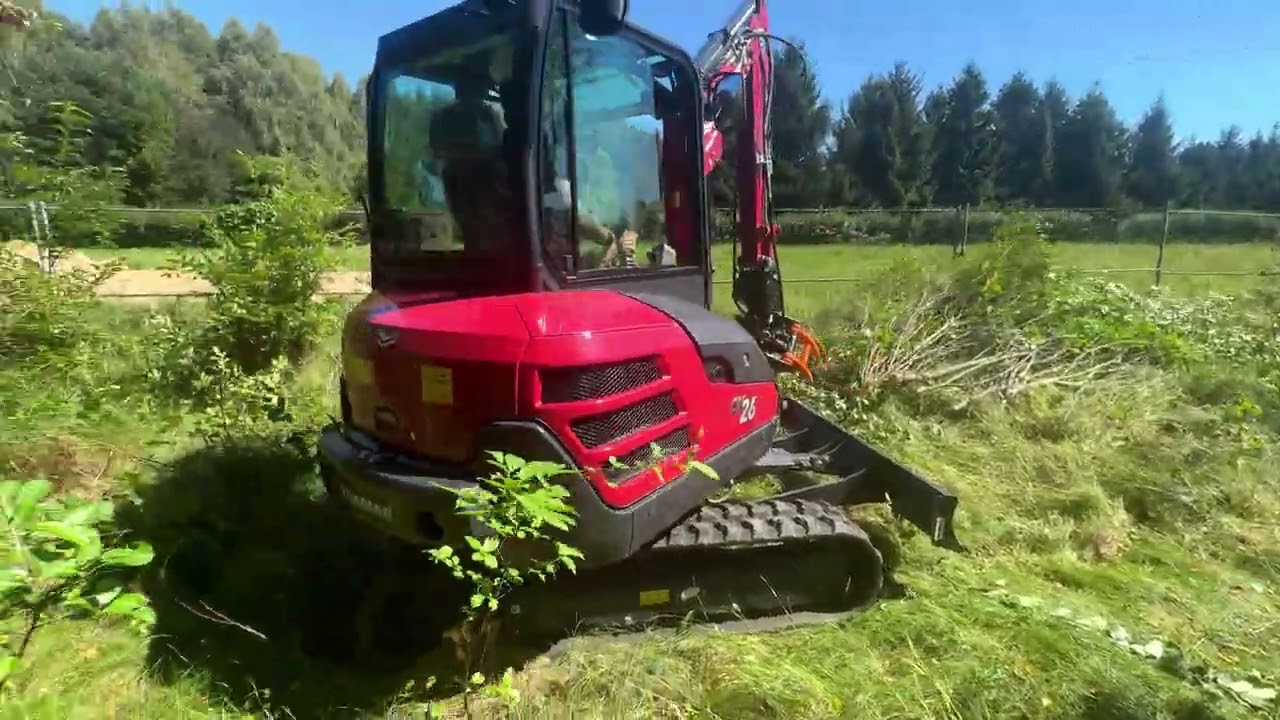 YANMAR SV26 z głowicą KX210 do wycinek