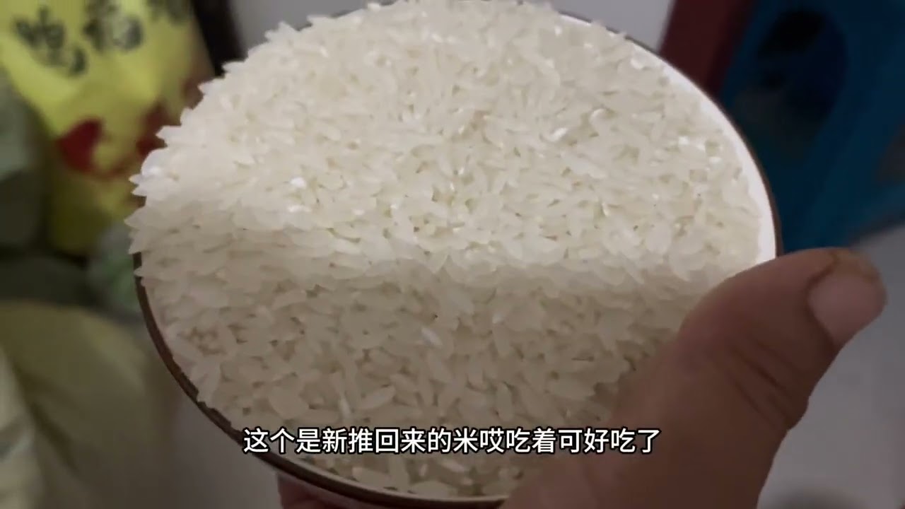 忙碌的秋天，只有晚饭能坐下好好吃点饭，红小豆的小花卷成为亮点