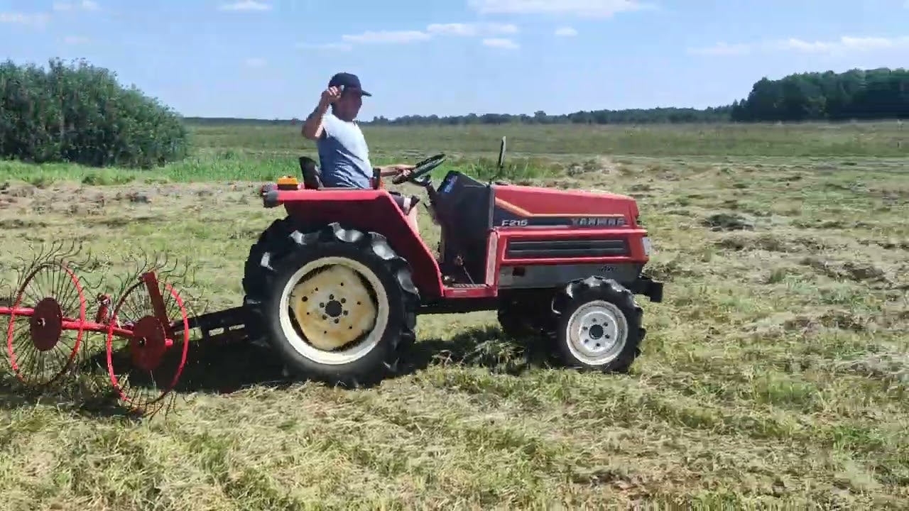 Минитрактор Yanmar F215. Ворошилка