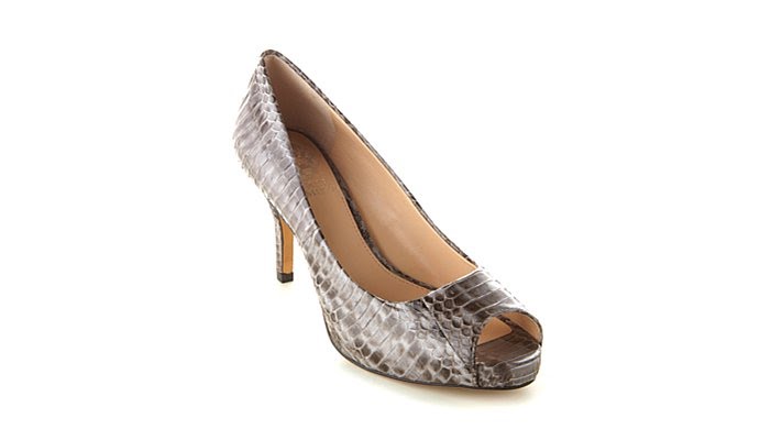 Vince Camuto 