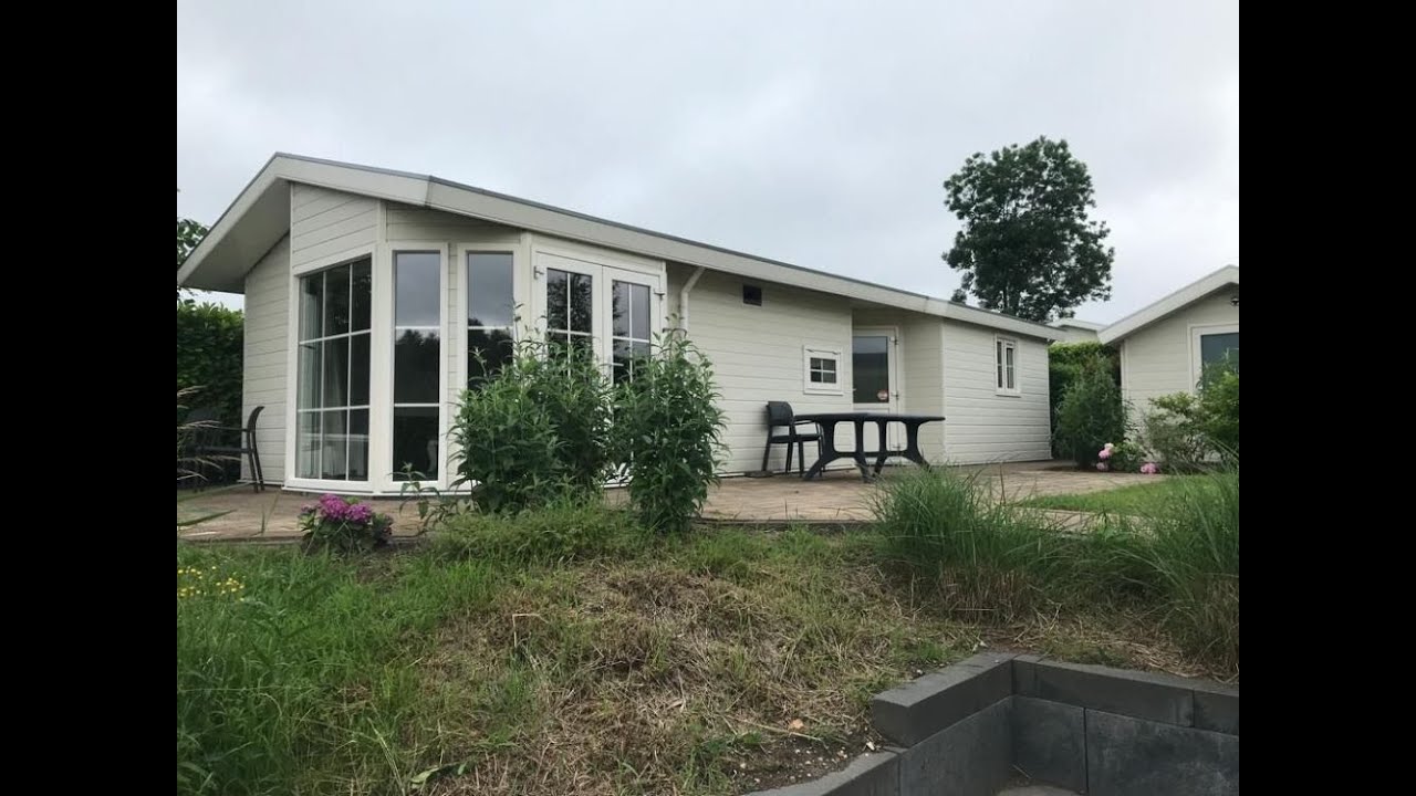 Exclusif De Luxe chalet op EuroParcs Spaarnwoude te koop!