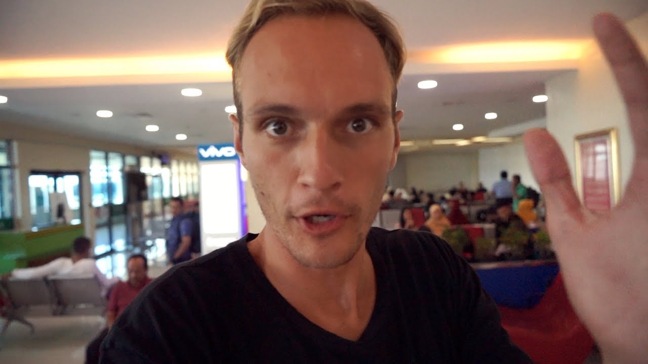 NEVER FLYING LION AIR INDONESIA AGAIN!