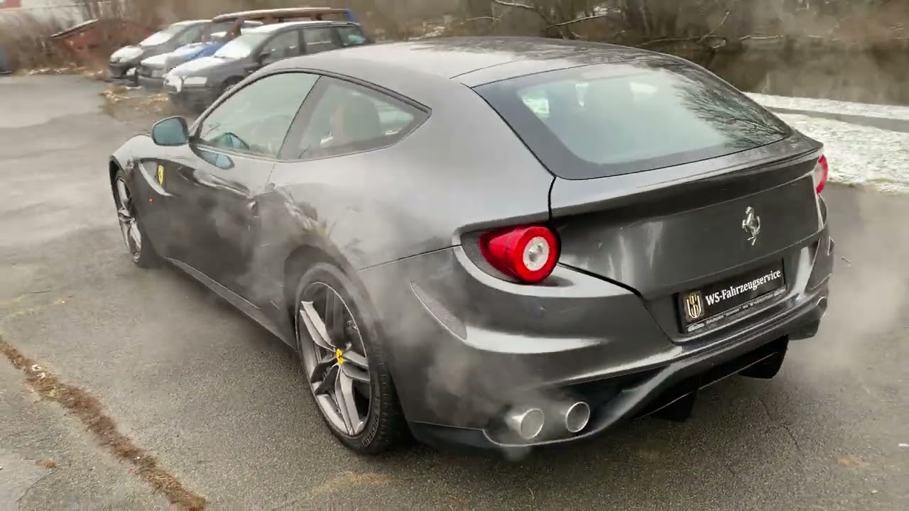 Ferrari FF