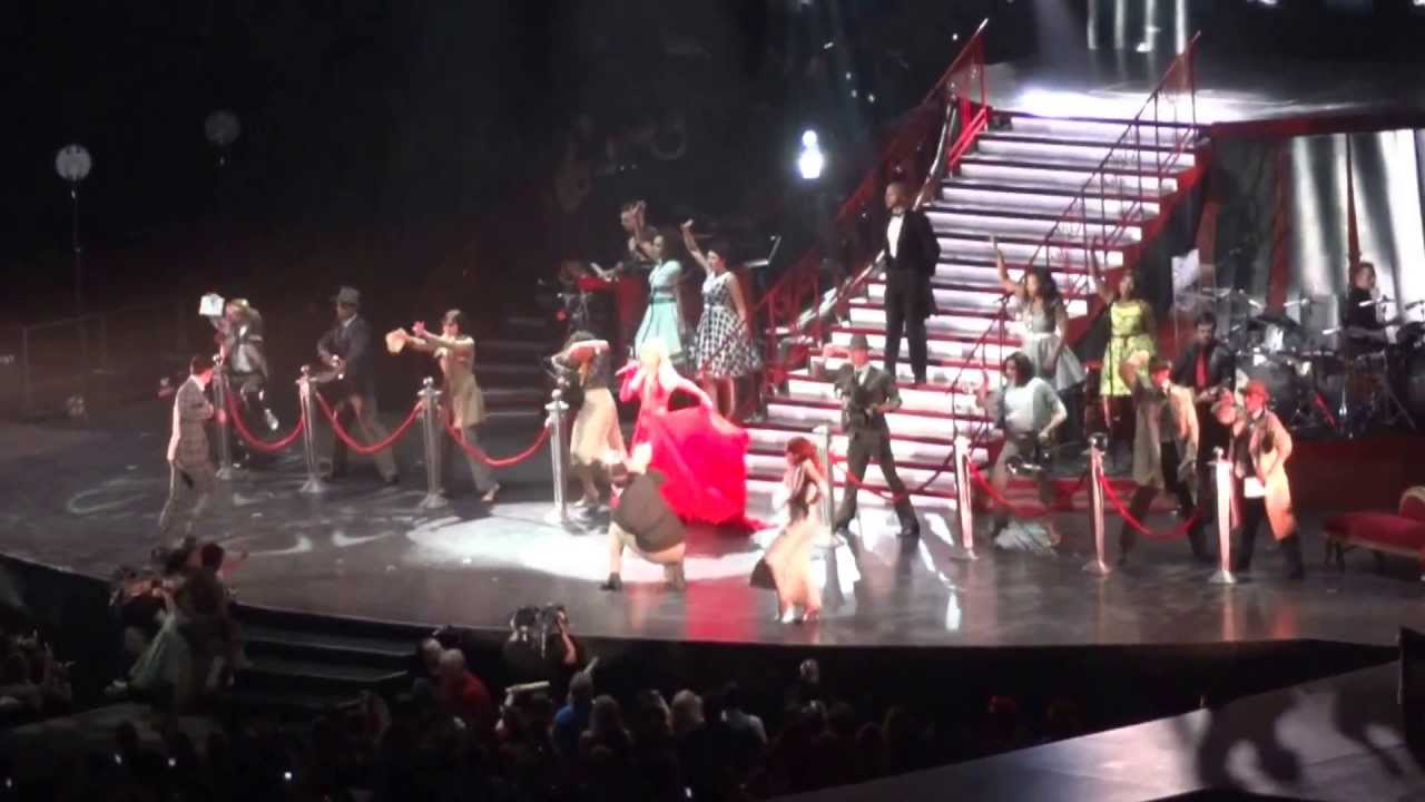 Taylor Swift Red Tour Concert @ Cowboys Stadium - 