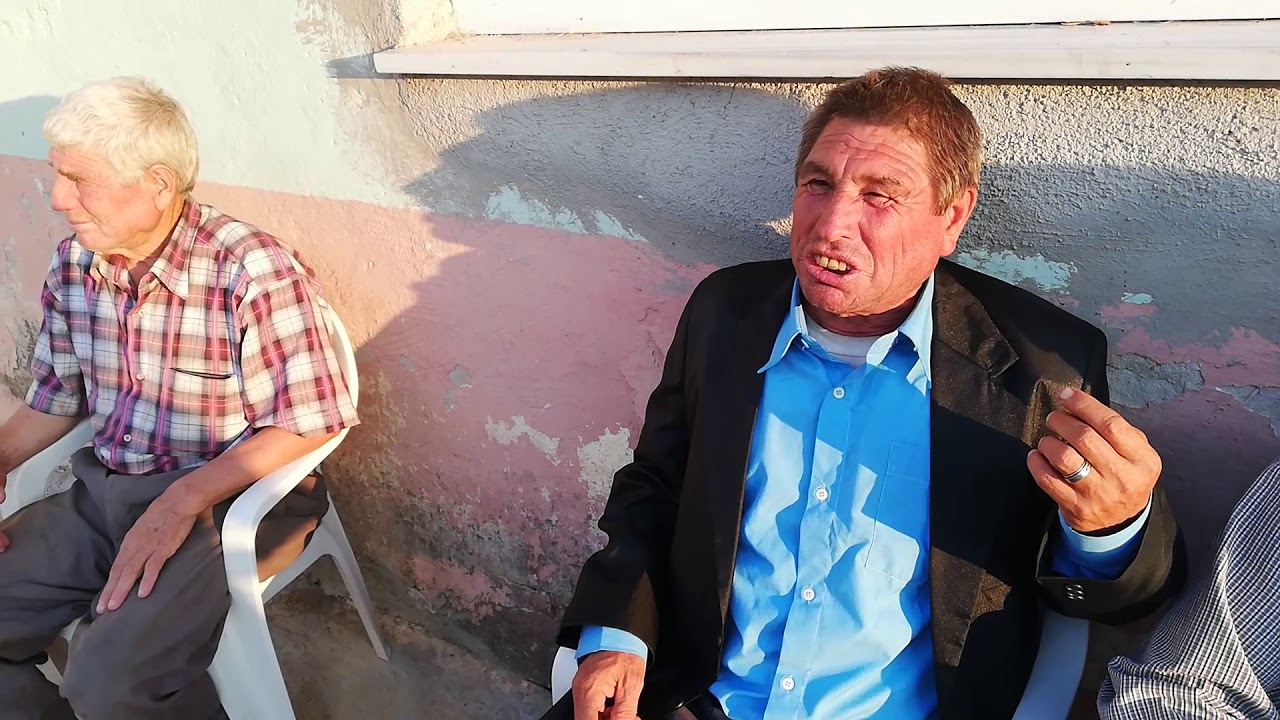 DEMİRCİ'NİN SAĞNIÇ KÖYÜNDEN NİHAT KORKMAZ TÜRKÜ SÖYLÜYOR