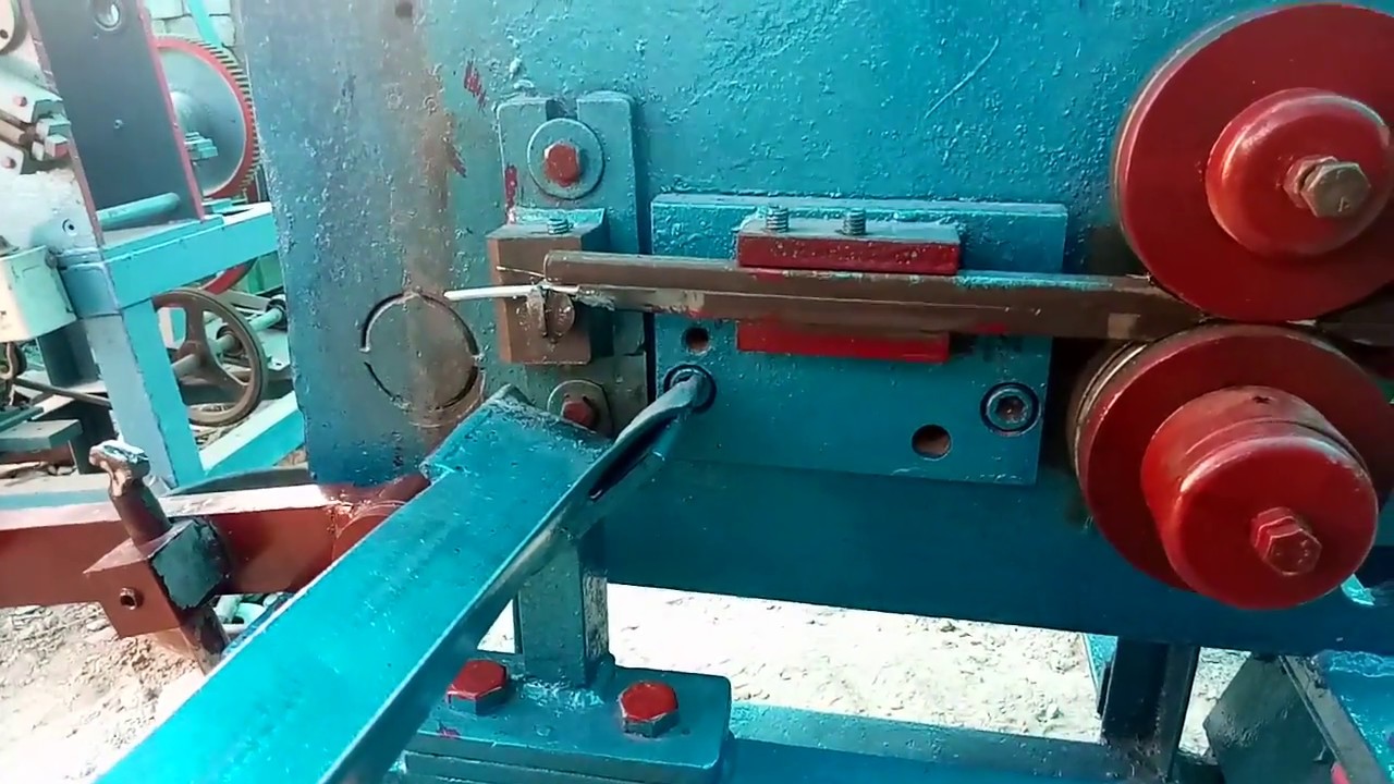 spring coiling machine    mfd by metalmasterengg@gmail.com