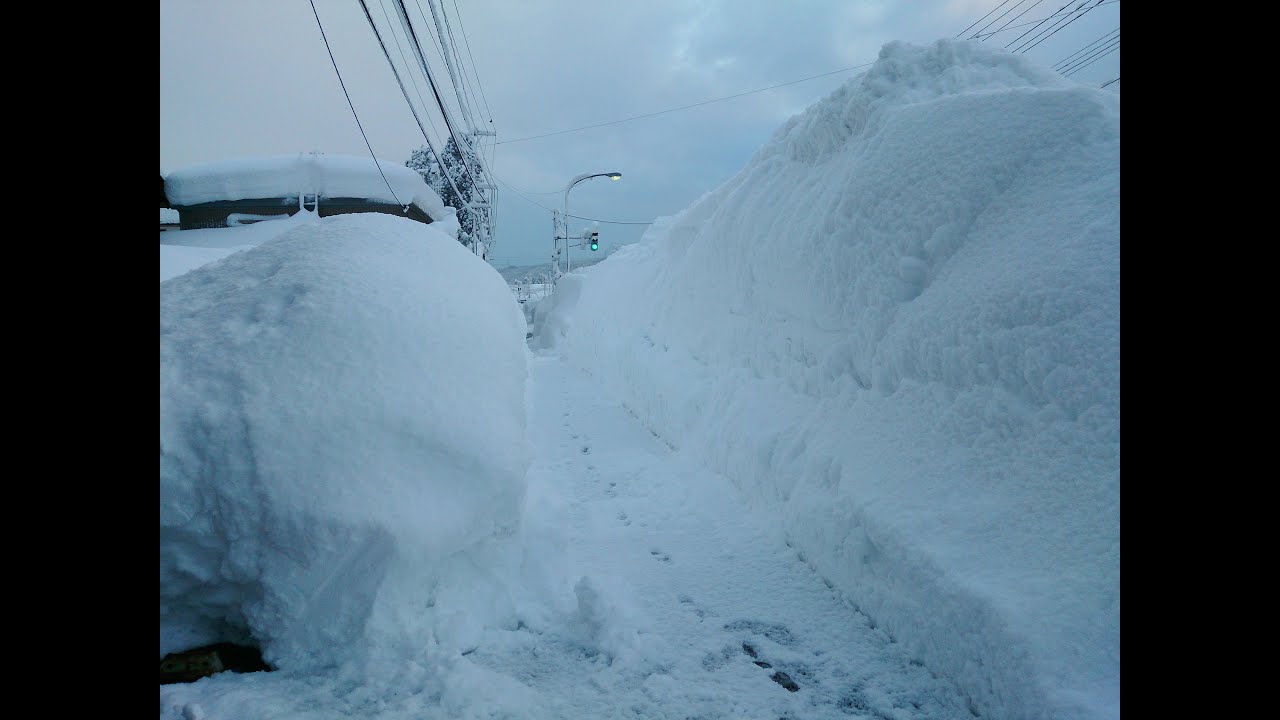 積雪2mを超える雪国を歩く 新潟県十日町市中里地域