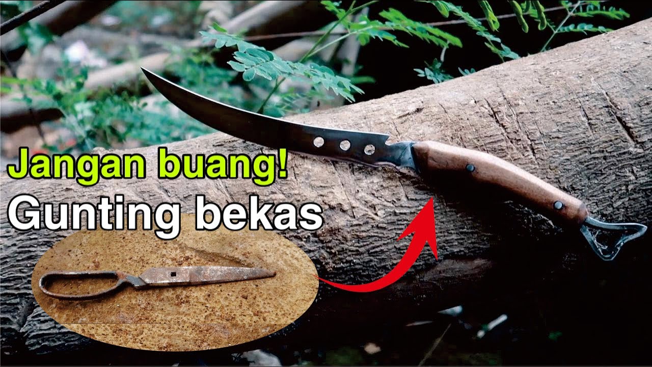 AMAZING! pisau tajam ini terbuat dari gunting tua yang penuh karat.