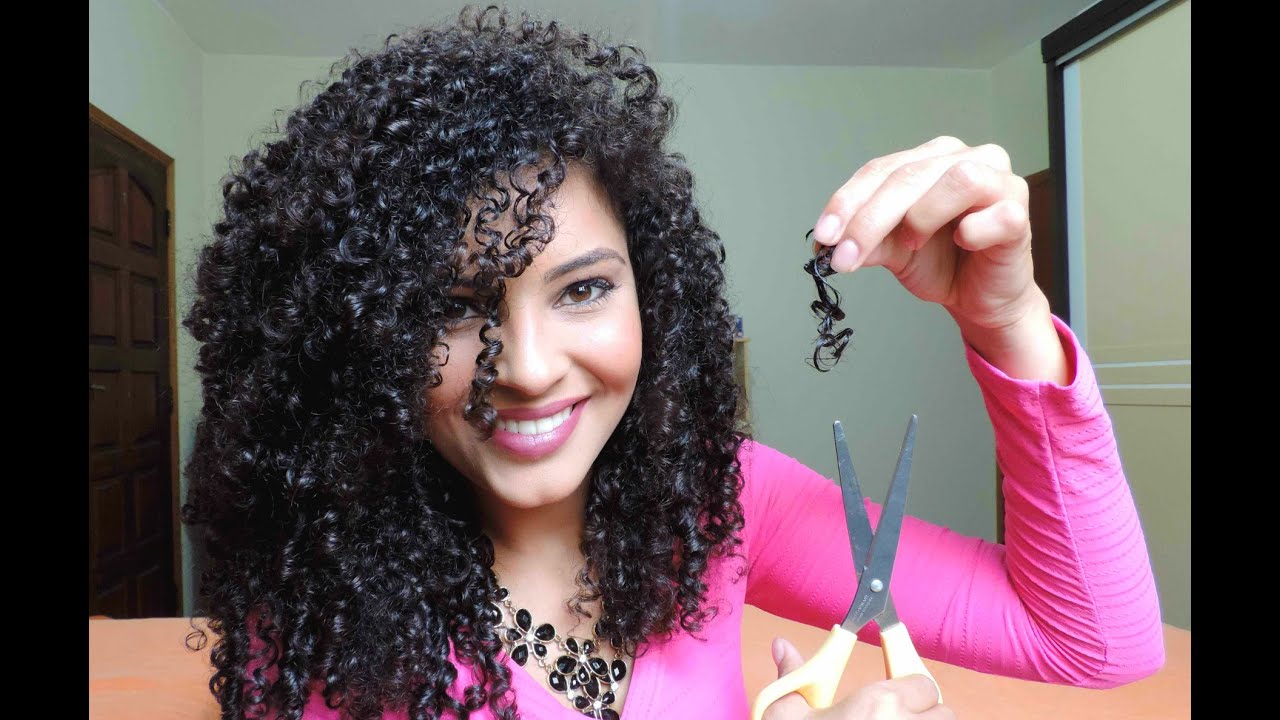 Como Cortar Cabelo Cacheado em Camadas