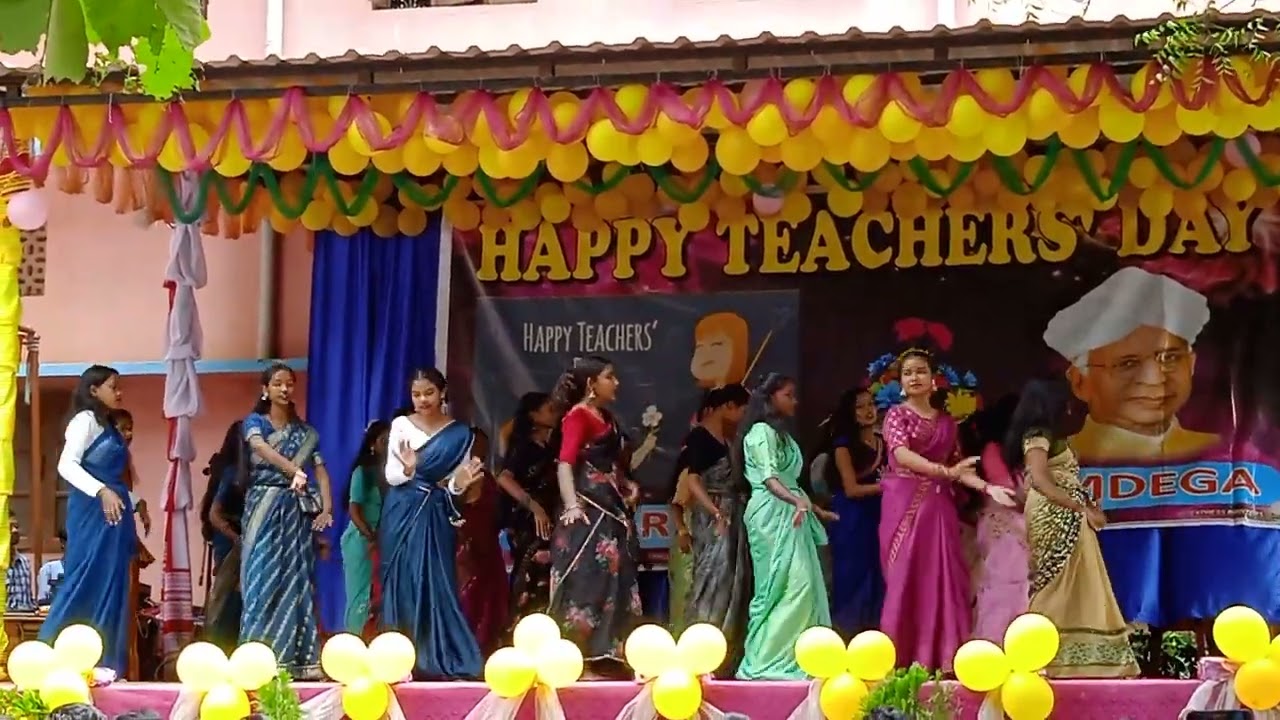 St. Mary's Inter College Samtoli Simdega//New remix video had dance 😂😂  11th Art's Girls 2023