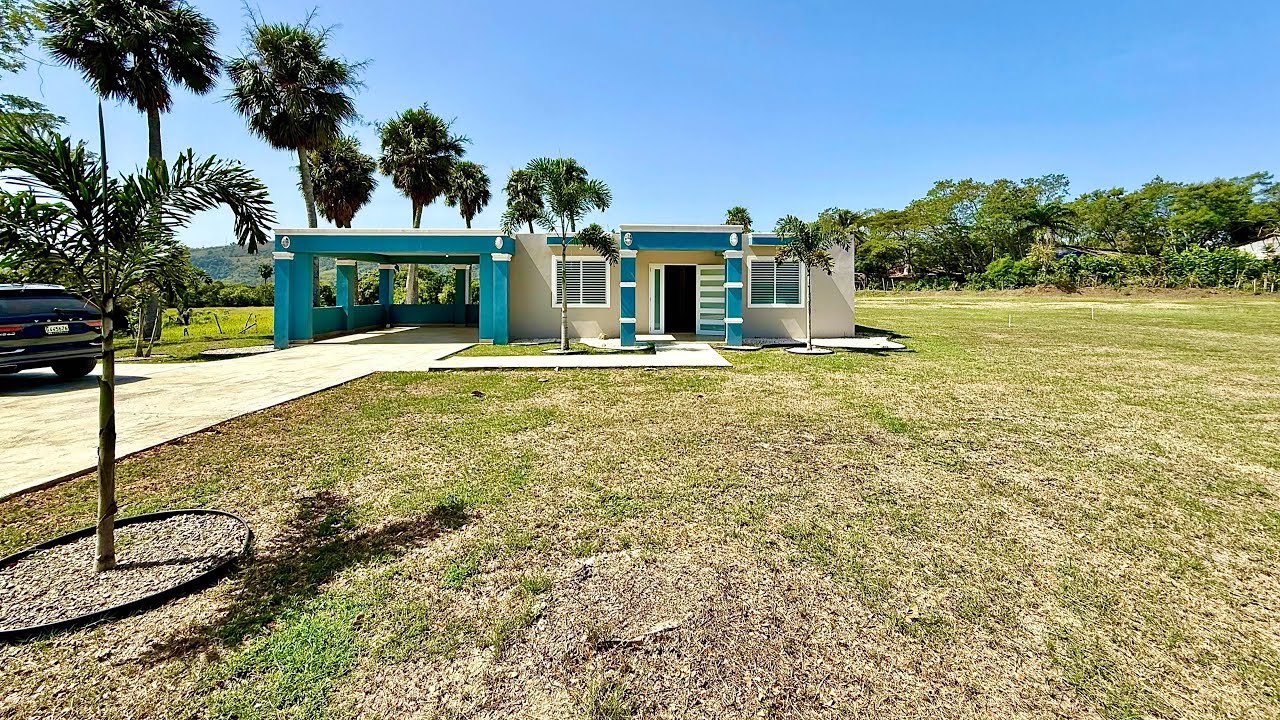 CASA EN VENTA CON AMPLIO PATIO. A tan solo 20 minutos de Santiago de los Caballeros 🤩