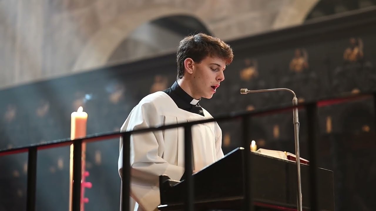 Uskršnju misu u katedrali sv. Stošije predvodio nadbiskup msgr. Milan Zgrablić