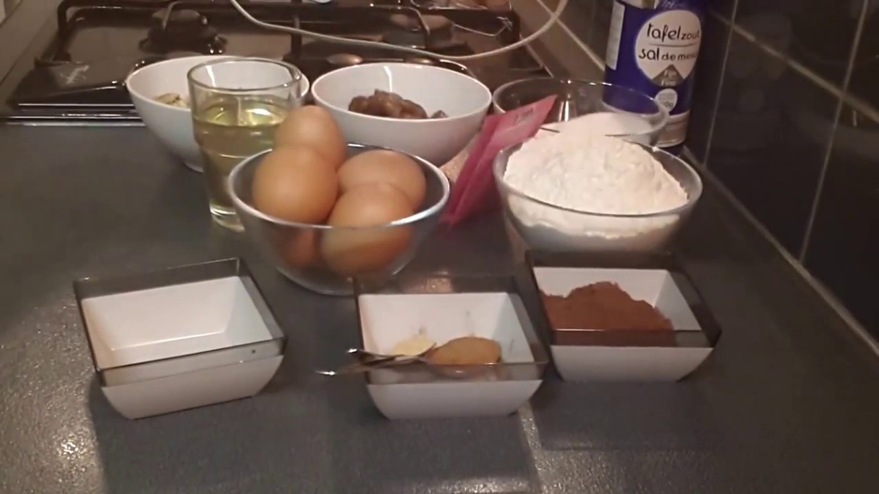 كيك بالتمر والفواكه الجافة cake au dattes et fruits sec