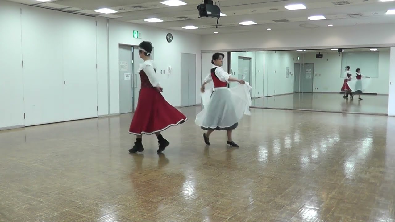 El Jarabe Tapatio エルハラベタパティオ  -Mexico (Couple Dance)