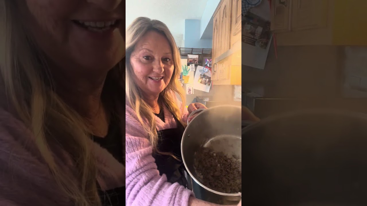 HOMEMADE CHILI EASY RECIPE 