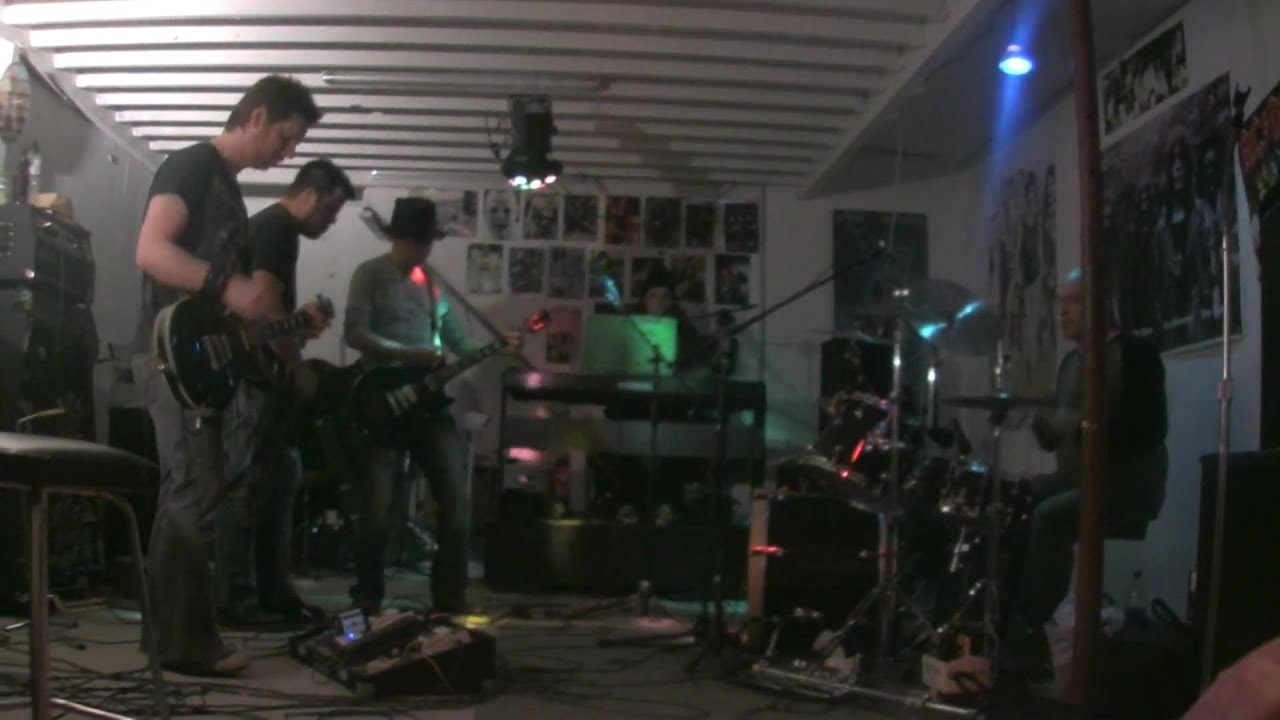 Blackoz Guns N Roses Estranged Cover