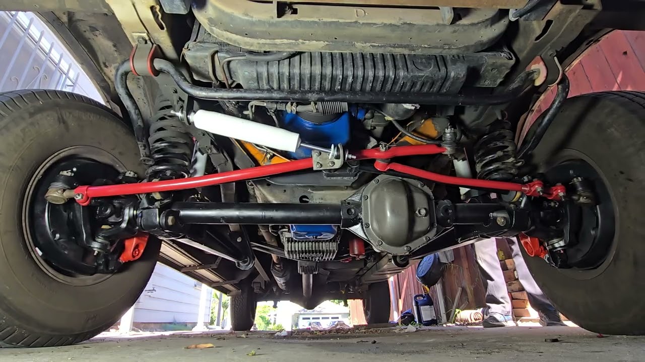 Finishing up the steering, suspension, and stabilizer on the Pathfinder conversion for the Mega Van