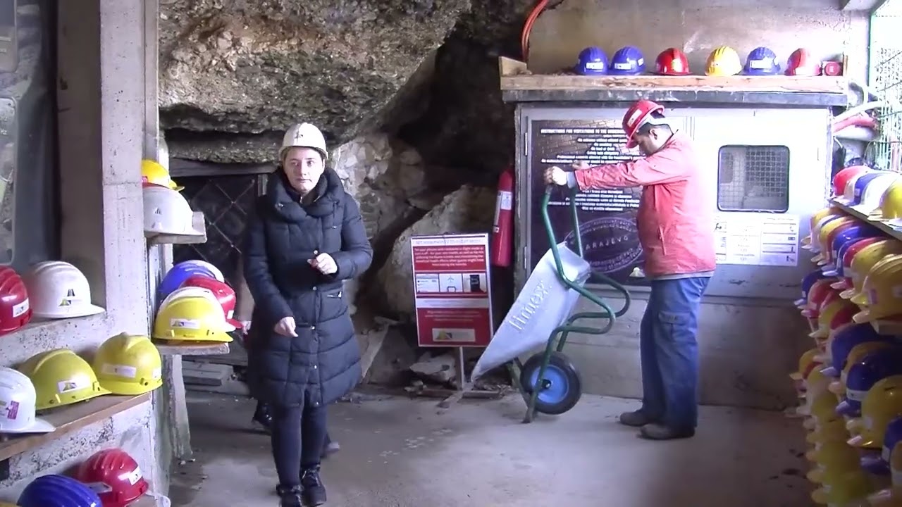 AP BOSANSKA PIRAMIDA SUNCA: ORIJENTACIJA ZA VODIČE I UPOSLENIKE FONDACIJE U TUNELIMA RAVNE
