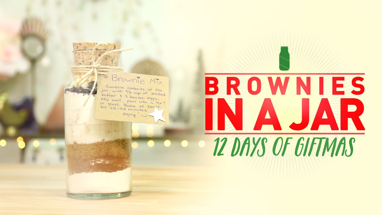 Brownies in a Jar - 12 Days of GIFTMAS - DIY