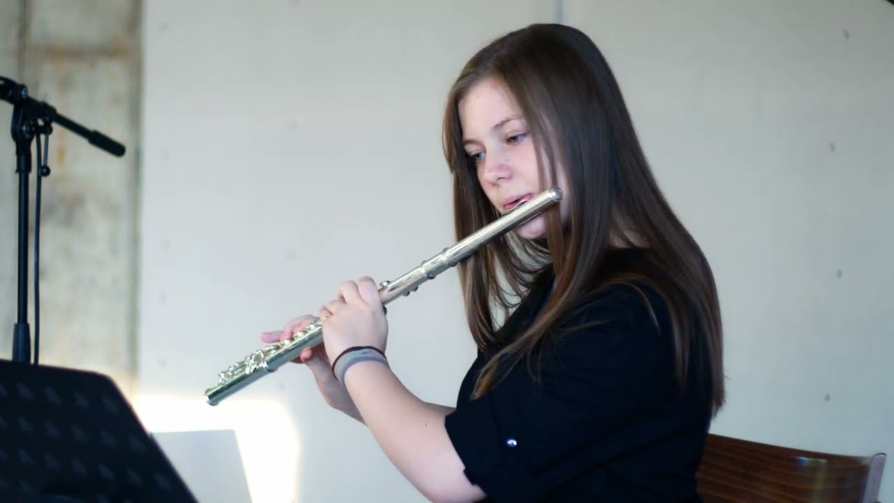 MSGL Querflötenensemble im Musikschulrohbau mit 
