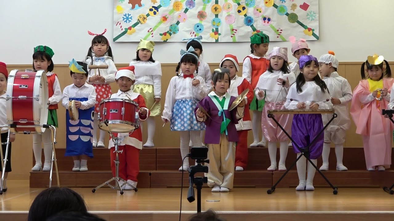 ２０２１年度　みなみ保育園　生活発表会・たんぽぽ組（４歳クラス）　合奏（クリスマスオールスター）
