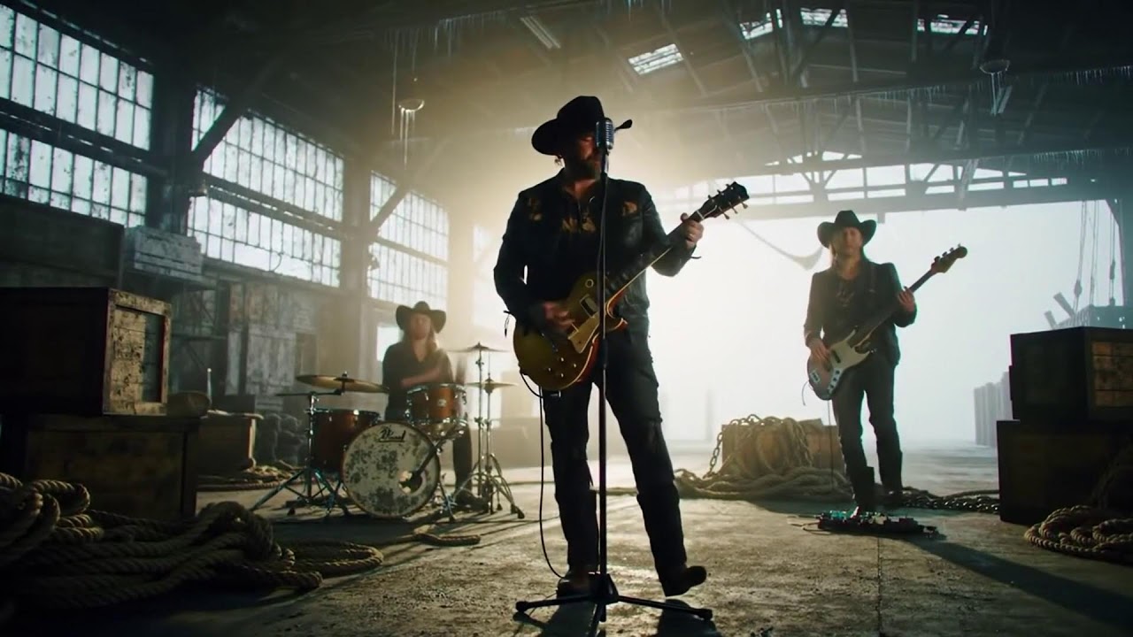 Southern Rock Mix 🎸 Highway Rebels | Inspired by Lynyrd Skynyrd