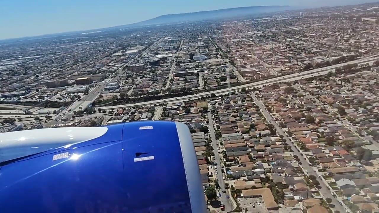 LAX Approach, Land, and Taxi - Breeze Airways Airbus A220 - August 2023