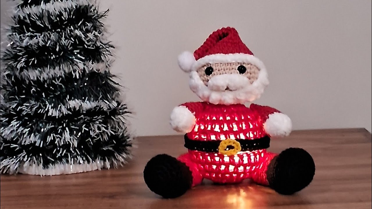 Papai Noel Amigurumi com Pisca Pisca