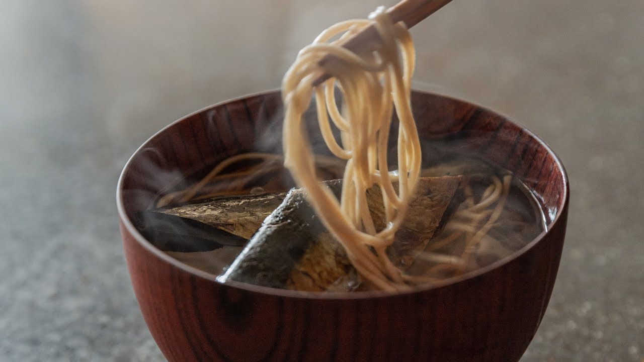 How to Make Nishin Herring Soba | New Year&rsquo;s Eve Soba Set