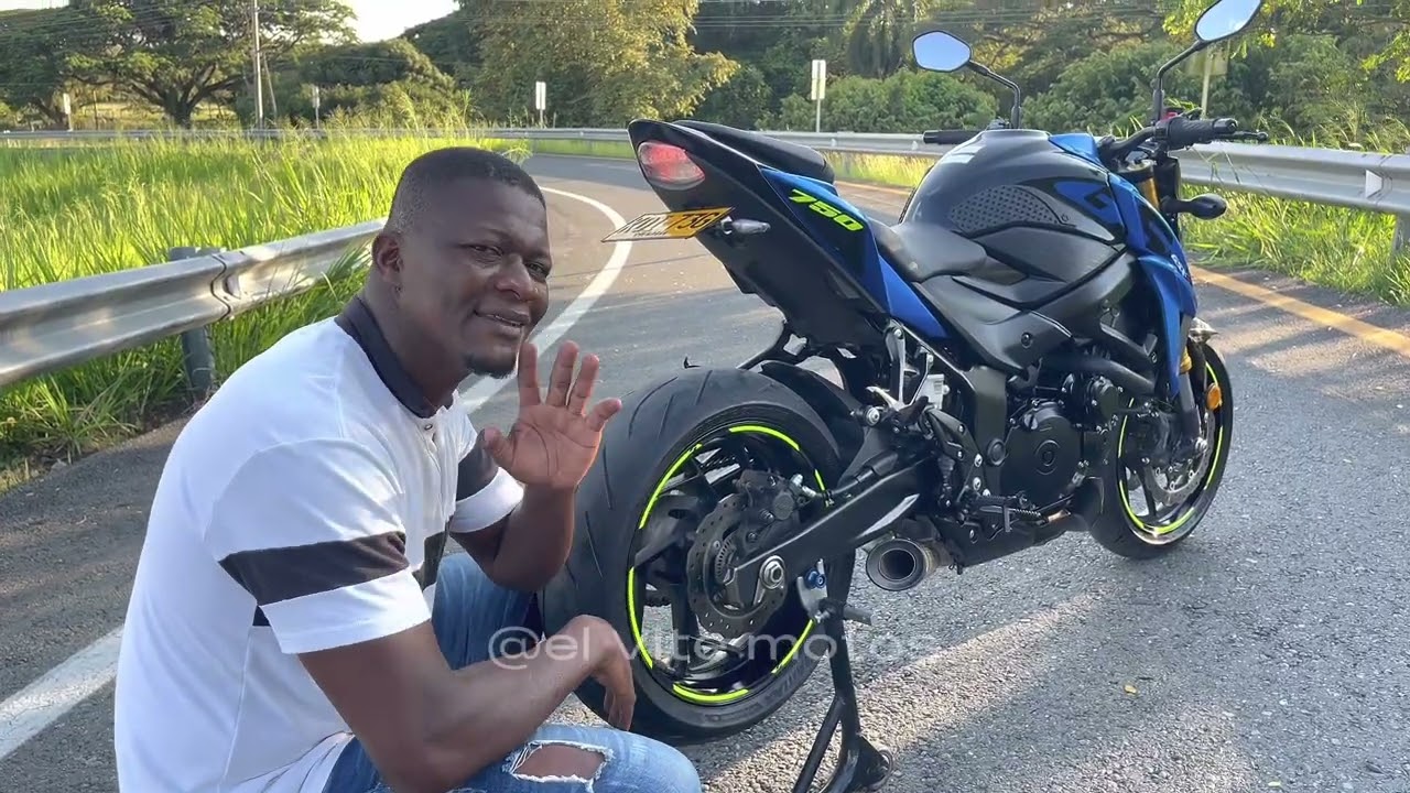 Suzuki gsx-s 750  2023  súper rápida