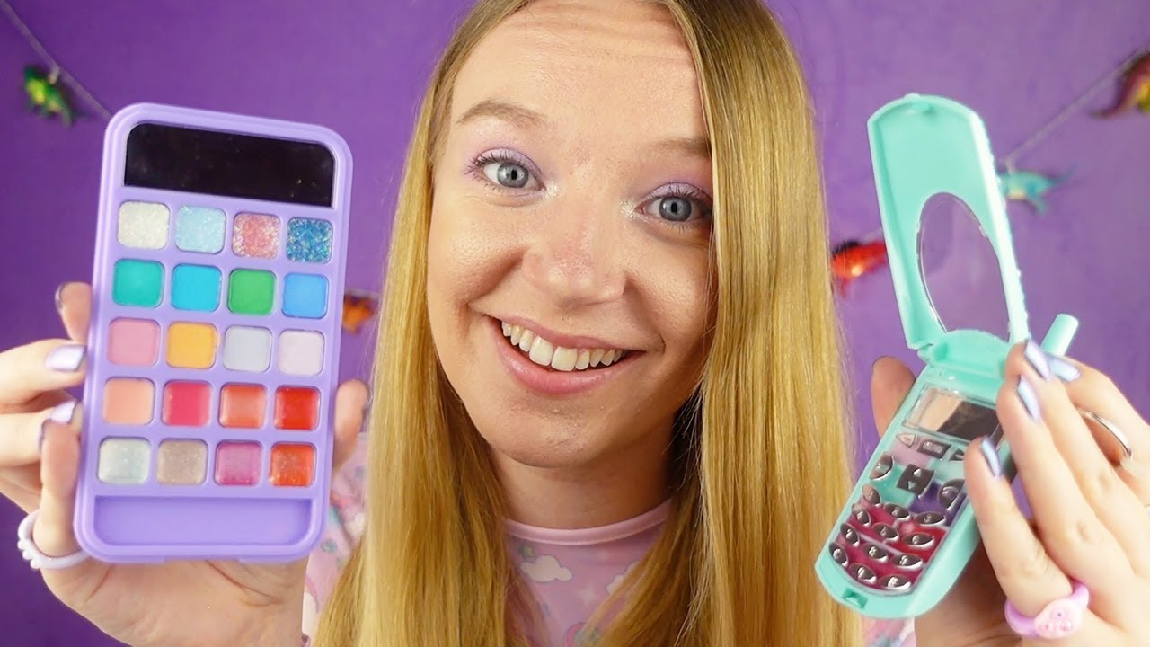 ASMR Doing Your Makeup 🦄 Claire's Makeup (Whispered)