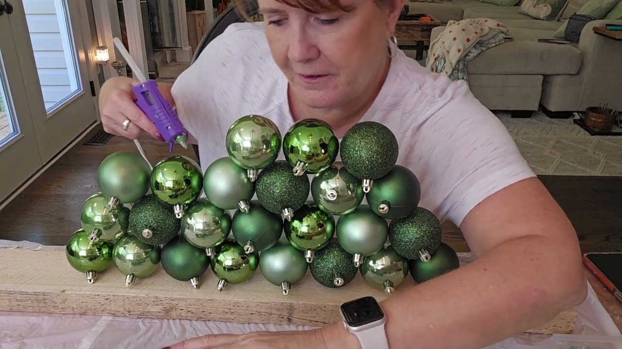 Christmas ball tree  part 1