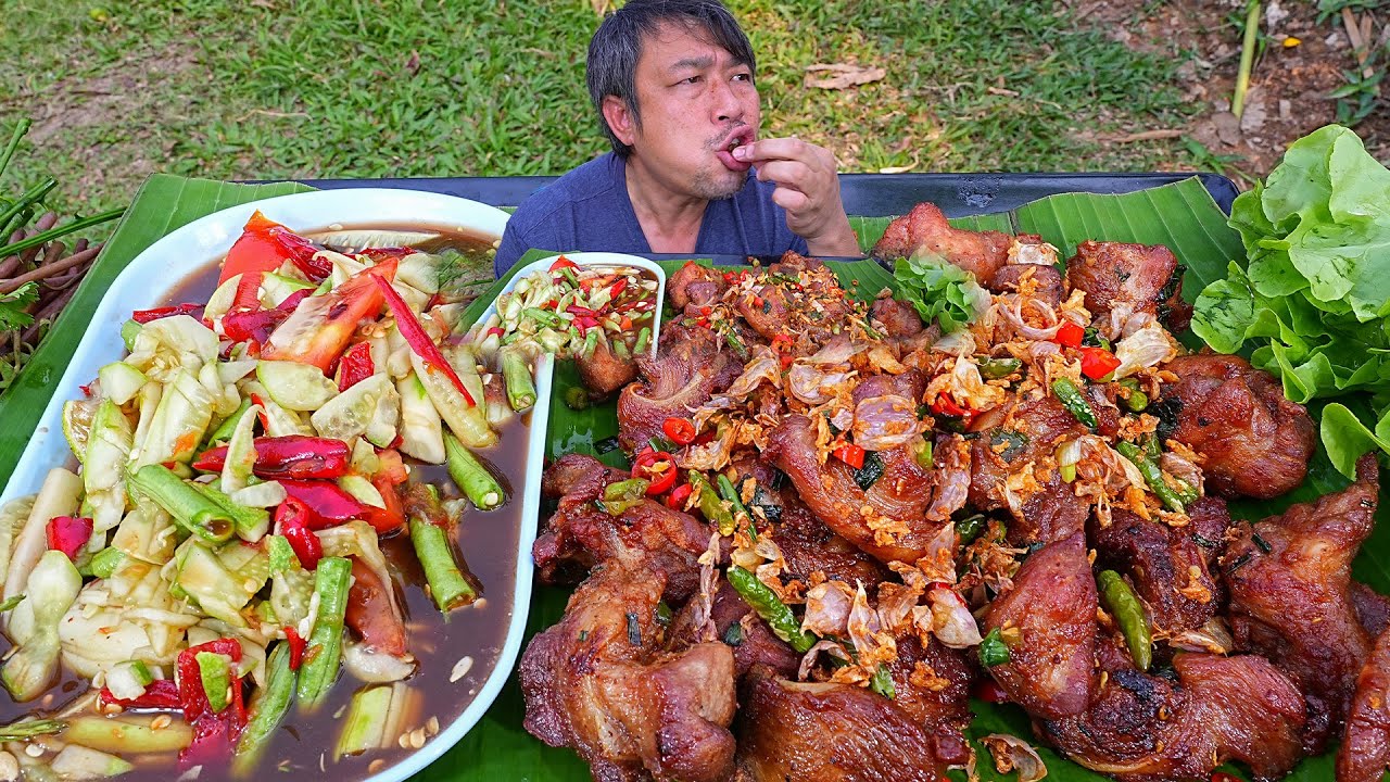 กระดูกอ่อนใบพายคั่วเกลือ กินกับตำแตงเผ็ดๆ ลำขนาดครับ -24-03-2025-